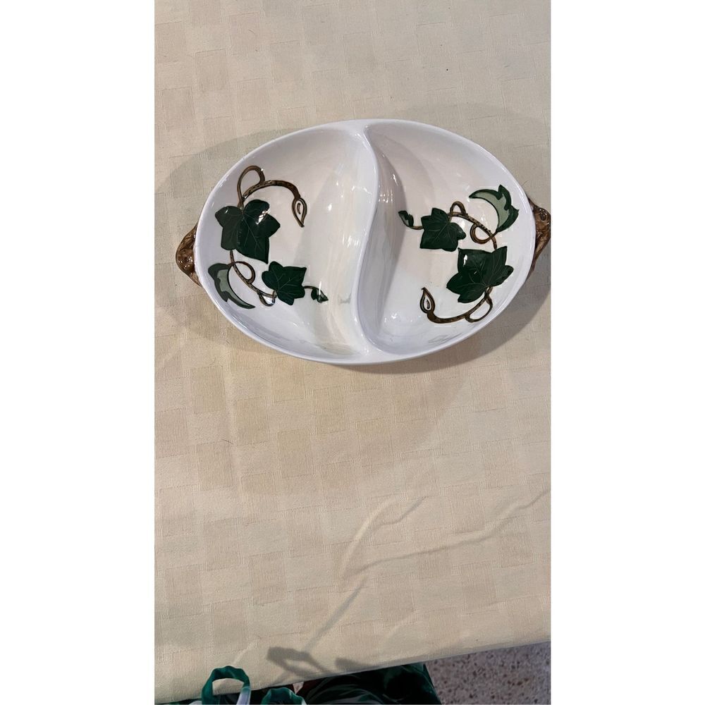 Vintage Metlox Poppytrail California Ivy Handpainted Divided Oval Vegetable Bowl